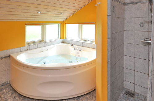 Foto 14 - Casa con 5 camere da letto a Løkken con terrazza e sauna