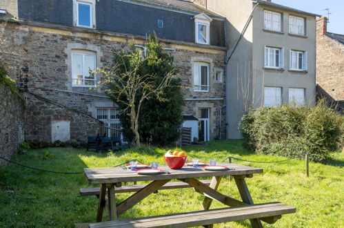 Photo 1 - Appartement de 2 chambres à Cancale avec vues à la mer