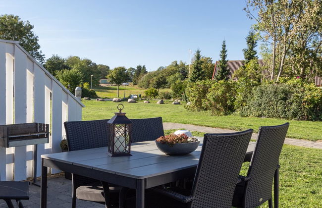 Apartamento de 1 quarto em Allinge com piscina e terraço - Foto 19