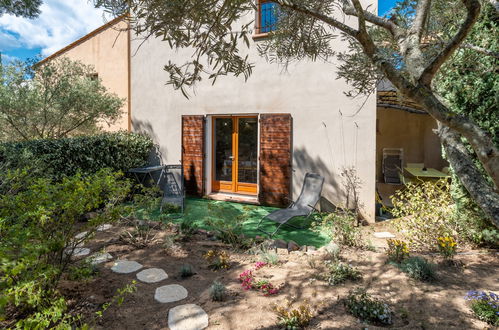 Photo 2 - Maison de 2 chambres à Belgodère avec piscine et jardin