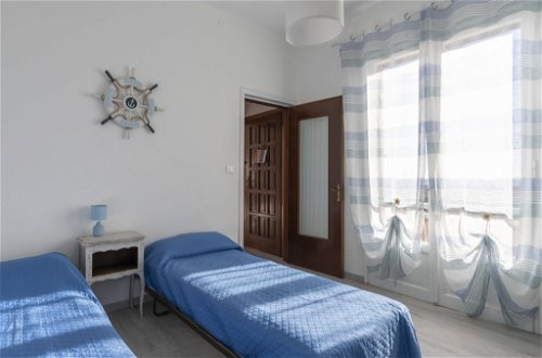 Foto 5 - Appartamento con 2 camere da letto a San Lorenzo al Mare con vista mare