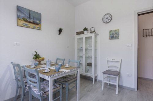 Photo 2 - Appartement de 2 chambres à San Lorenzo al Mare avec vues à la mer