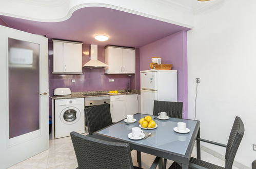 Photo 10 - 1 bedroom Apartment in Salou with swimming pool and garden