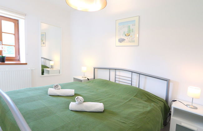 Casa de 3 quartos em Petrov com piscina privada e jardim - Foto 16