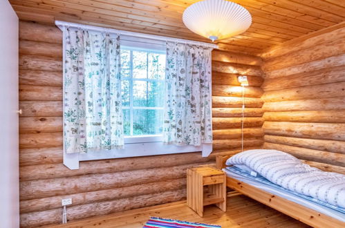 Foto 9 - Casa de 3 habitaciones en Kemijärvi con sauna y vistas a la montaña
