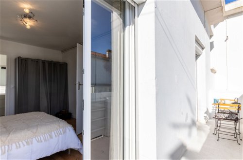 Foto 15 - Appartamento con 1 camera da letto a Royan con vista mare