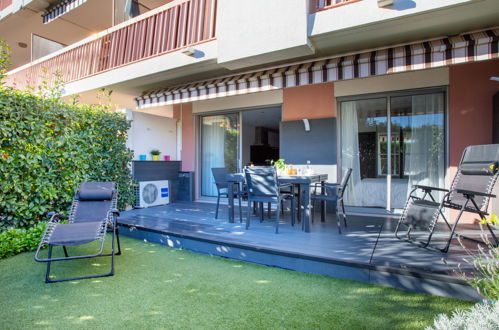 Foto 5 - Apartamento de 1 habitación en Cagnes-sur-Mer con terraza y vistas al mar