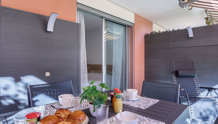 Foto 1 - Apartamento de 1 habitación en Cagnes-sur-Mer con jardín y terraza