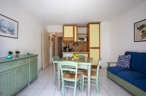 Foto 3 - Apartamento de 1 quarto em Villeneuve-Loubet com piscina e jardim