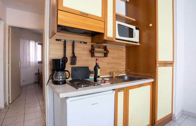 Apartamento de 2 quartos em Villeneuve-Loubet com piscina e jardim - Foto 11