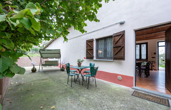 4 bedroom Apartment in Calliano with garden and terrace - Photo 24