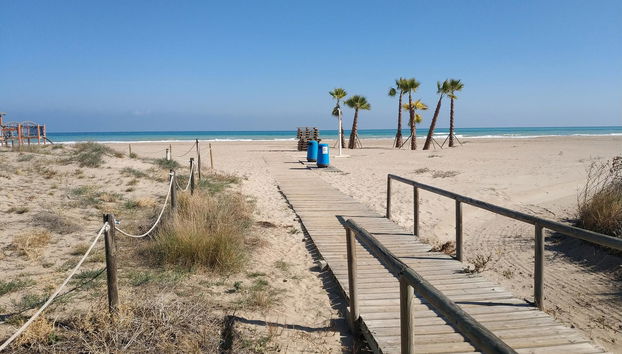Apartamentos Canet de Berenguer 3000 - Foto 2