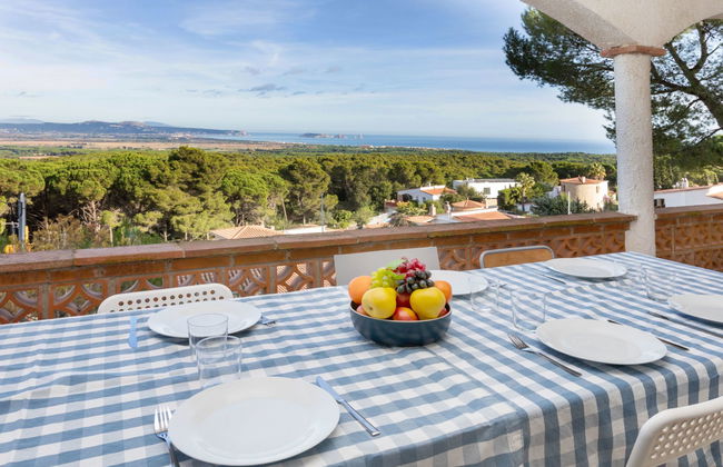 Casa de 4 quartos em Pals com piscina privada e jardim - Foto 2
