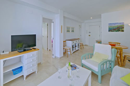 Foto 4 - Appartamento con 2 camere da letto a Calp con piscina e vista mare