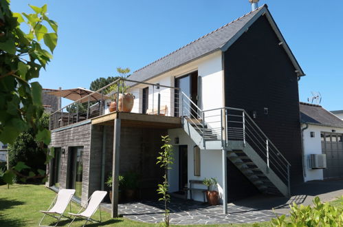 Foto 1 - Casa de 3 habitaciones en Locquirec con terraza y vistas al mar