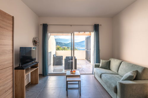 Foto 1 - Apartamento en Porto-Vecchio con terraza y vistas al mar