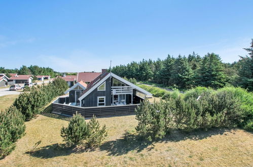 Photo 32 - Maison de 4 chambres à Nørre Vorupør avec terrasse