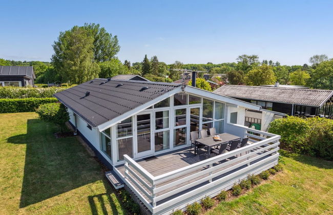 Casa de 3 quartos em Faaborg com terraço - Foto 1