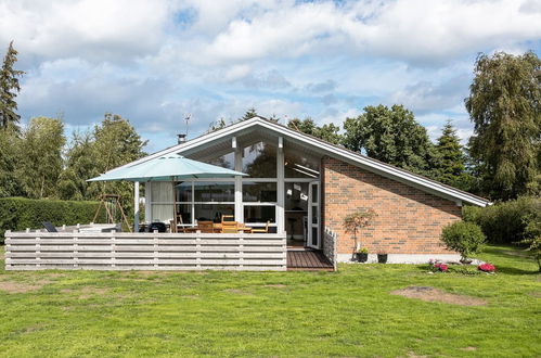 Photo 1 - Maison de 4 chambres à Juelsminde avec terrasse