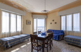 Foto 3 - Apartamento de 1 habitación en Santo Stefano al Mare con vistas al mar