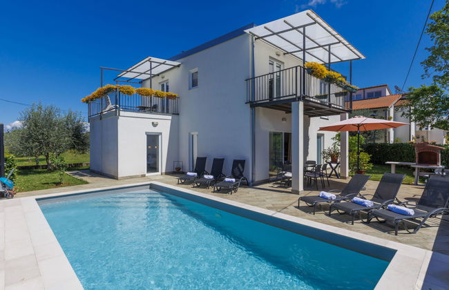Haus mit 6 Schlafzimmern in Umag mit privater pool und garten - Foto 1