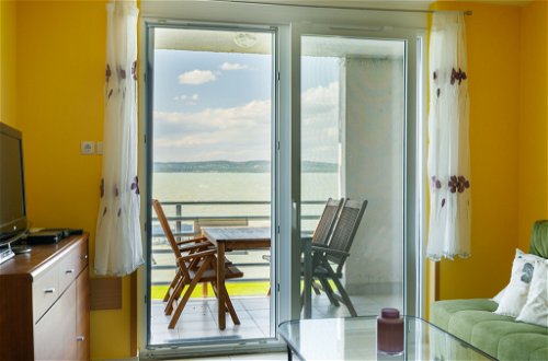 Photo 15 - 2 bedroom Apartment in Balatonőszöd with mountain view