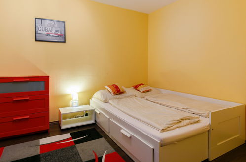 Foto 10 - Apartment mit 2 Schlafzimmern in Balatonőszöd mit blick auf die berge