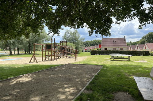 Photo 27 - Maison de 3 chambres à Winssen avec piscine et jardin