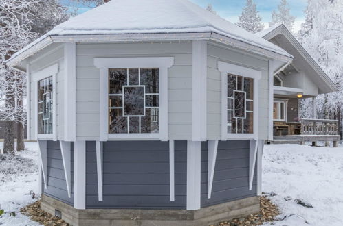 Foto 7 - Haus mit 1 Schlafzimmer in Pelkosenniemi mit sauna und blick auf die berge