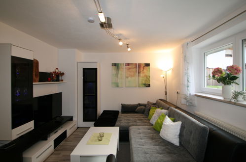 Foto 5 - Apartamento de 1 habitación en Wiesing con terraza y vistas a la montaña
