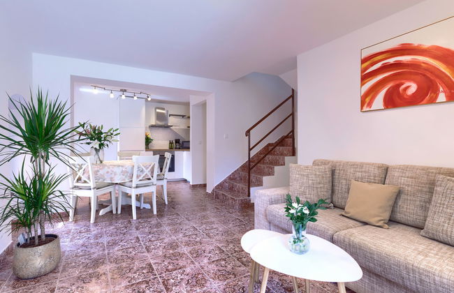Casa de 4 quartos em Labin com terraço - Foto 2