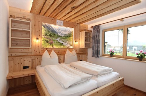 Foto 1 - Appartamento con 4 camere da letto a Schwendau con giardino e vista sulle montagne