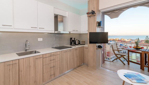 Eolia Apartment - Photo 2