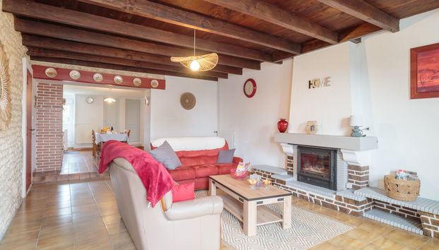 Haus mit 3 Schlafzimmern in Berneuil mit garten und terrasse - Foto 3