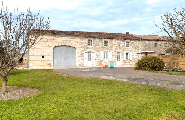 Casa de 3 quartos em Berneuil com jardim e terraço - Foto 16
