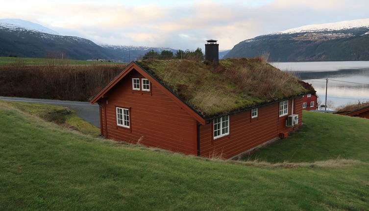 Photo 1 - Maison de 3 chambres à Stryn avec jardin et terrasse