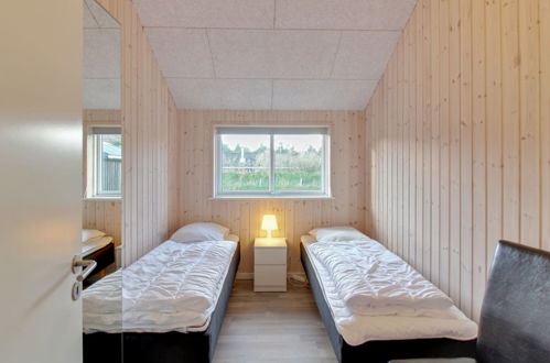 Foto 16 - Haus mit 3 Schlafzimmern in Blåvand mit terrasse und sauna