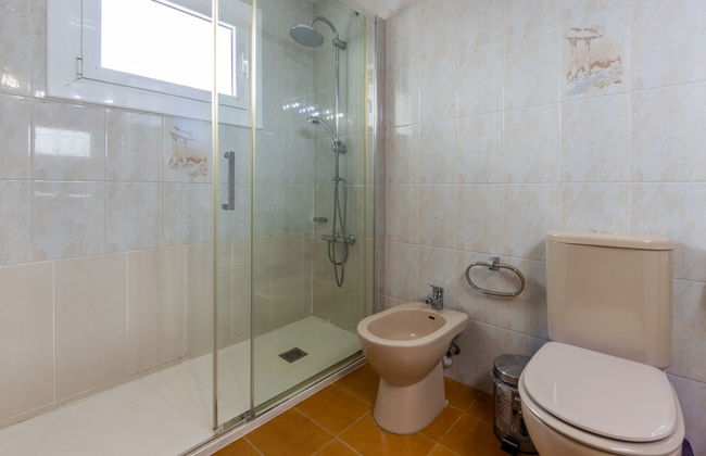 Haus mit 5 Schlafzimmern in Cambrils mit garten und terrasse - Foto 24
