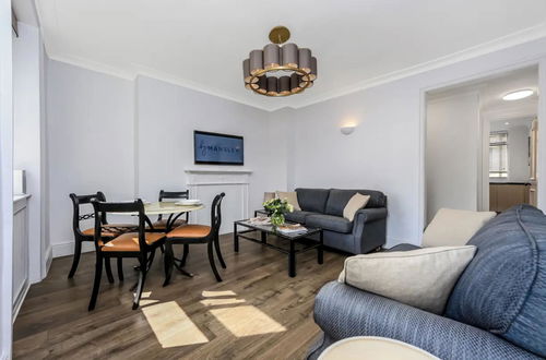 Foto 4 - 10 Curzon Street by Mansley
