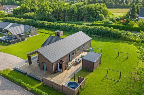 Foto 33 - Casa de 3 quartos em Nordborg com terraço e banheira de hidromassagem