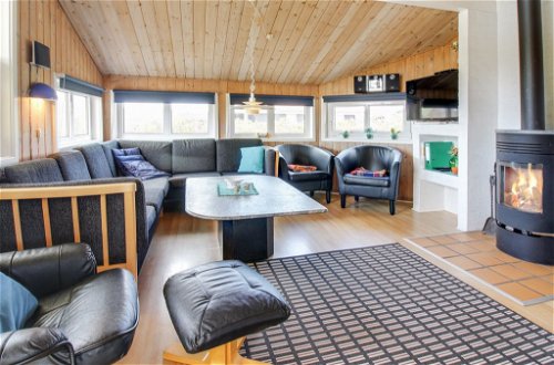 Foto 2 - Casa con 4 camere da letto a Harboøre con terrazza e sauna