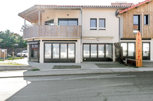 Foto 15 - Apartment mit 3 Schlafzimmern in Saint-Julien-en-Born mit terrasse und blick aufs meer