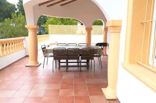 Foto 3 - Casa de 4 quartos em Jávea com piscina privada e jardim