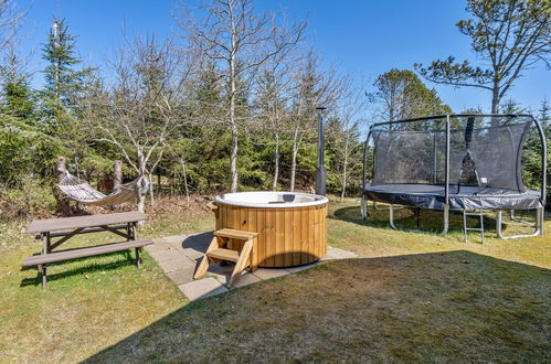 Photo 2 - Maison de 3 chambres à Saltum avec terrasse et bain à remous