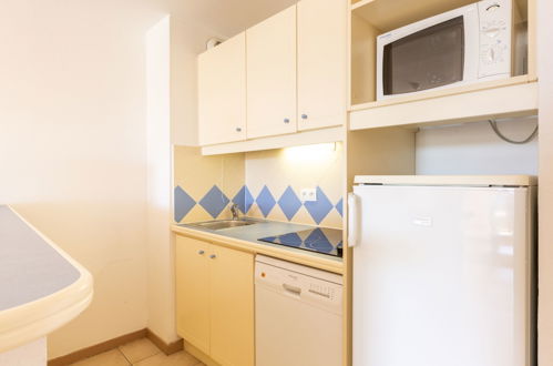 Foto 9 - Apartamento de 2 quartos em Le Barcarès com piscina e terraço