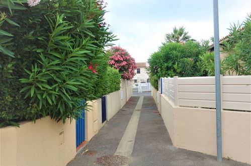 Photo 17 - Maison de 1 chambre à Saint-Cyprien avec piscine et jardin