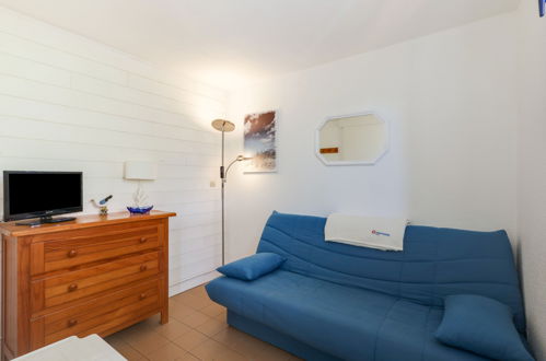 Foto 10 - Casa con 1 camera da letto a Saint-Cyprien con piscina e vista mare