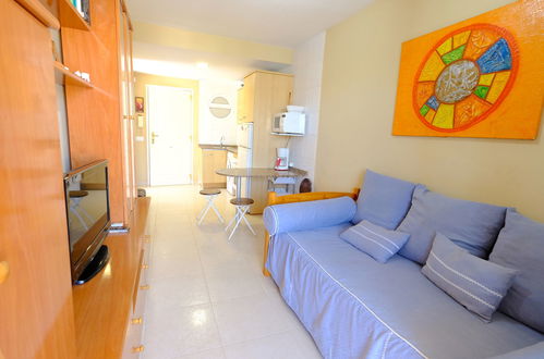 Photo 7 - 2 bedroom Apartment in Vandellòs l'Hospitalet de l'Infant with swimming pool and sea view