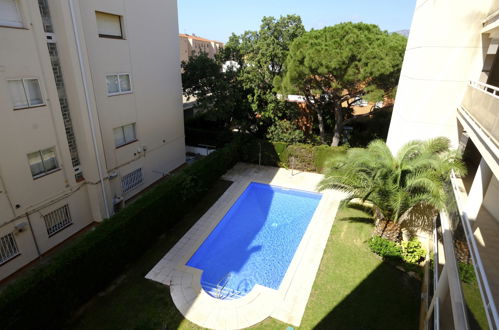 Foto 13 - Appartamento con 2 camere da letto a Vandellòs l'Hospitalet de l'Infant con piscina e vista mare