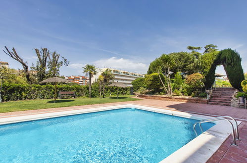 Photo 17 - 1 bedroom Apartment in Lloret de Mar with swimming pool and sea view